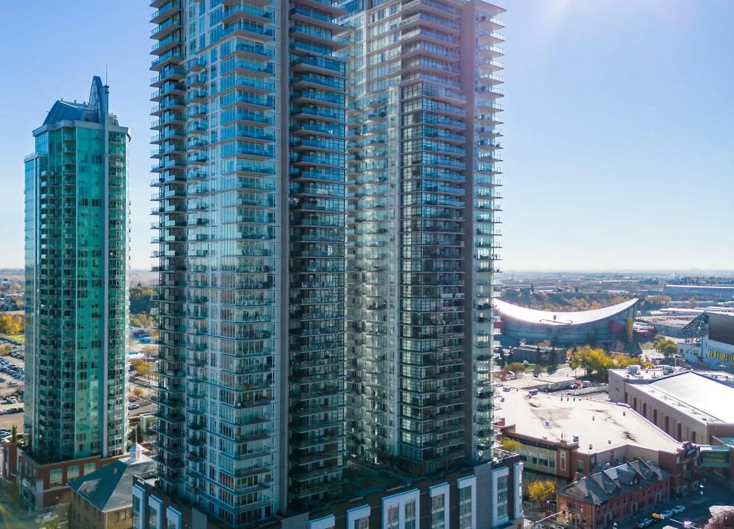 Holiday home 5-Min Walk To Stampede!! Stunning 34Th Floor Views, Prime Downtown Location - Near Stampede, Casino, Bars! Free Banff Pass, Parking, Wine! Villa Calgary